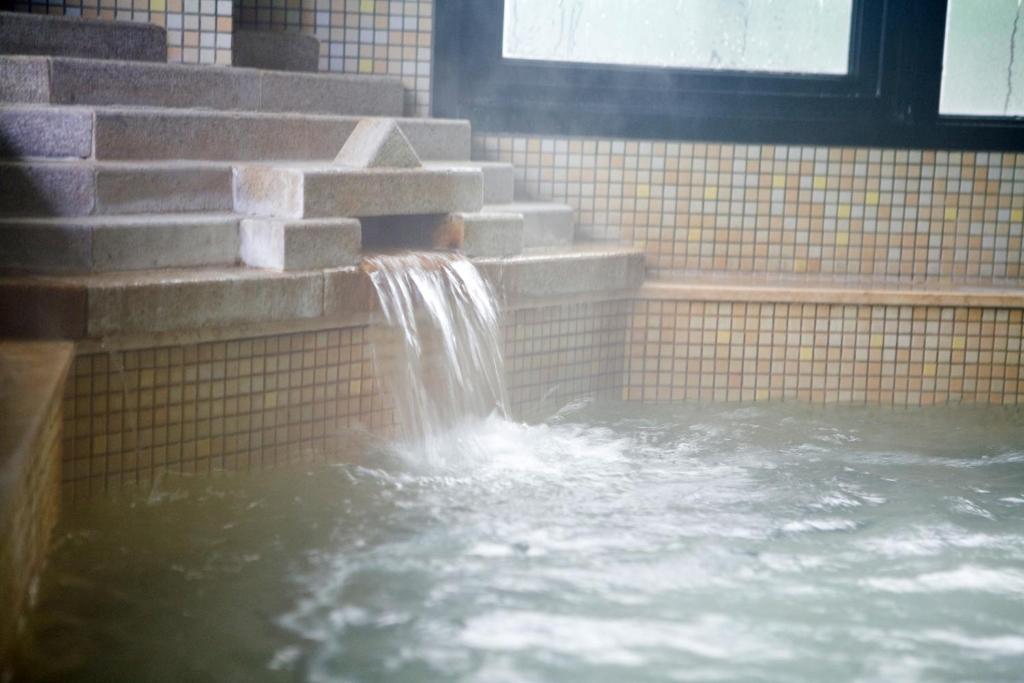 Chat Hot Spring Resort Keelung Exterior foto